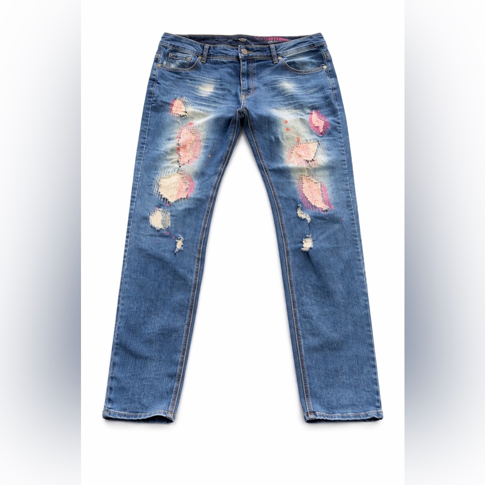 Switch Remarkable Distressed Patch Jeans 42x34 Me… - image 1